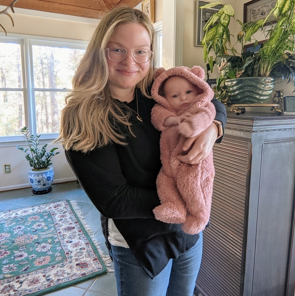 Meet your Posher, Lee - Picture 1 of 1